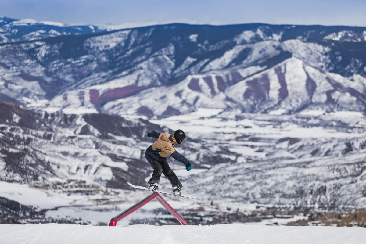 Image for Snowboarding